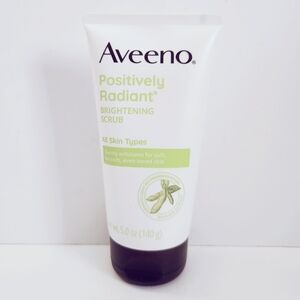 🐢2/$15 Aveeno Positively Radiant Brightening & Exfoliating Face Scrub